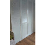 Kazetová dvířka s lamelami v barvě - Obrázek 3